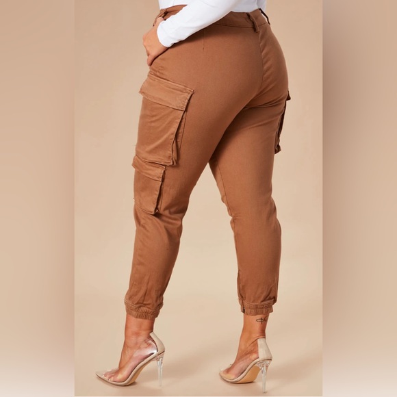 Fashion Nova Tan Cargo Tan - Picture 3 of 6
